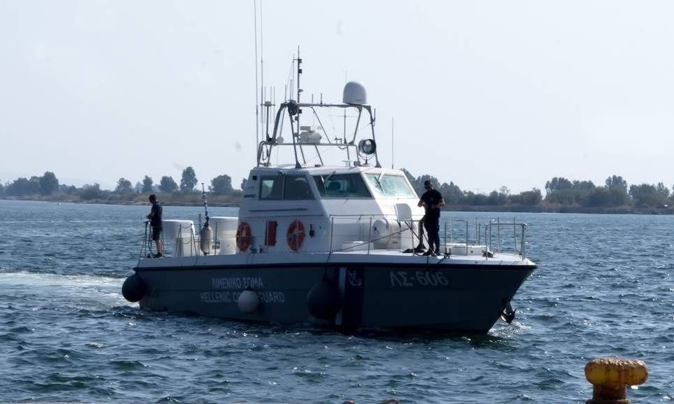 Αγνοείται νεαρός κολυμβητής στο Πόρτο Ράφτη – Επιχείρηση διάσωσης από Λιμενικό και Πολεμικό Ναυτικό