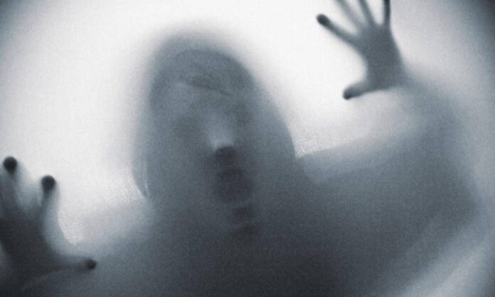 1604932-fantasma.jpg
