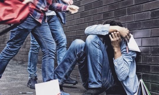 Μυτιλήνη: Σύλληψη δύο 16χρονων για τον ξυλοδαρμό 14χρονου έξω από σχολείο