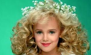 JonBenet Ramsey: Ελπίδες στο DNA για τον δολοφόνο της 6χρονης «Βασίλισσας της Ομορφιάς»