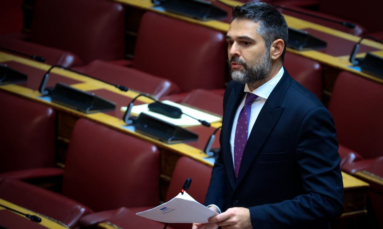 Γιάννης Σαρακιώτης: «Φεύγω από τον ΣΥΡΙΖΑ, κρατάω την έδρα – Αποφάσισα οριστικά και αμετάκλητα»