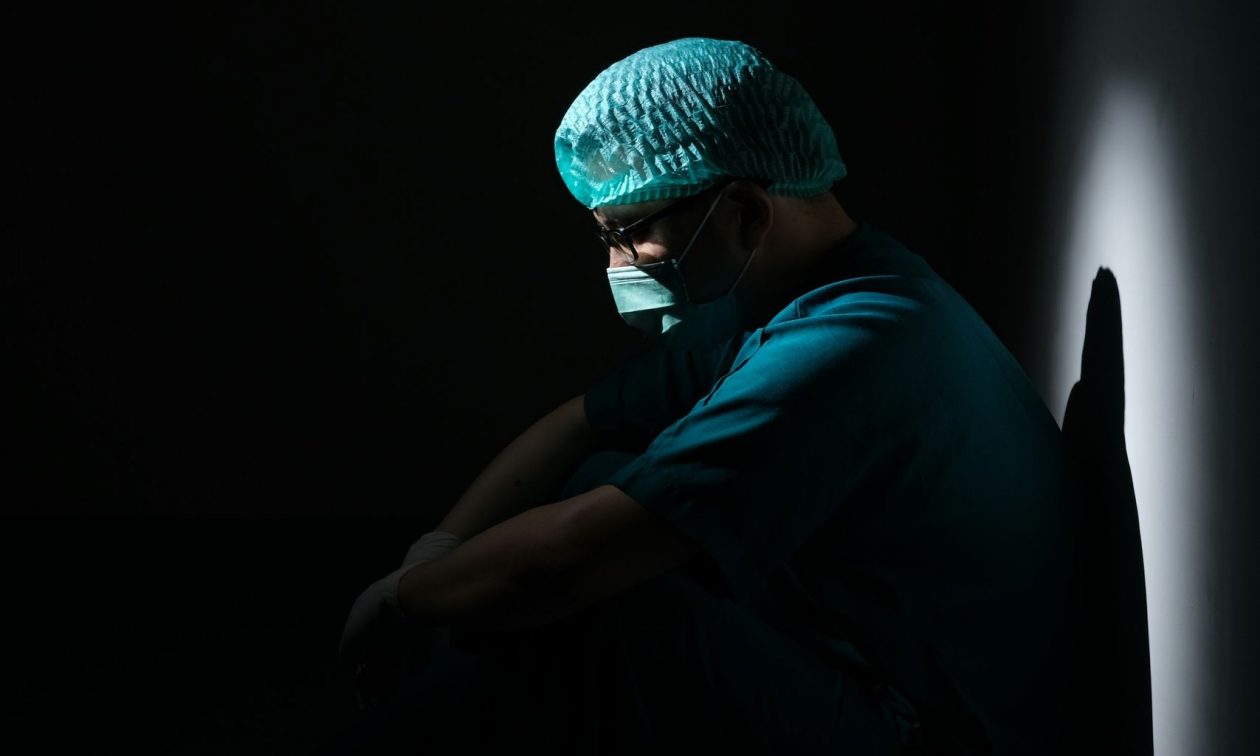 ΠΑΣΟΚ: Τροπολογία για υπαγωγή του νοσηλευτικού προσωπικού στα Βαρέα και Ανθυγιεινά