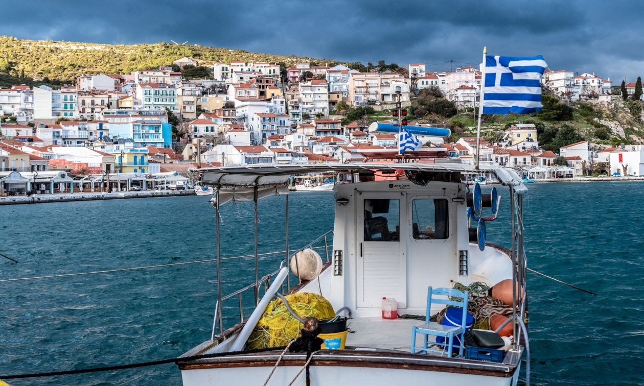 Μεγάλη ανησυχία στις ελληνικές θάλασσες – Εντοπίστηκε ροφός με ιογενή εγκεφαλοπάθεια