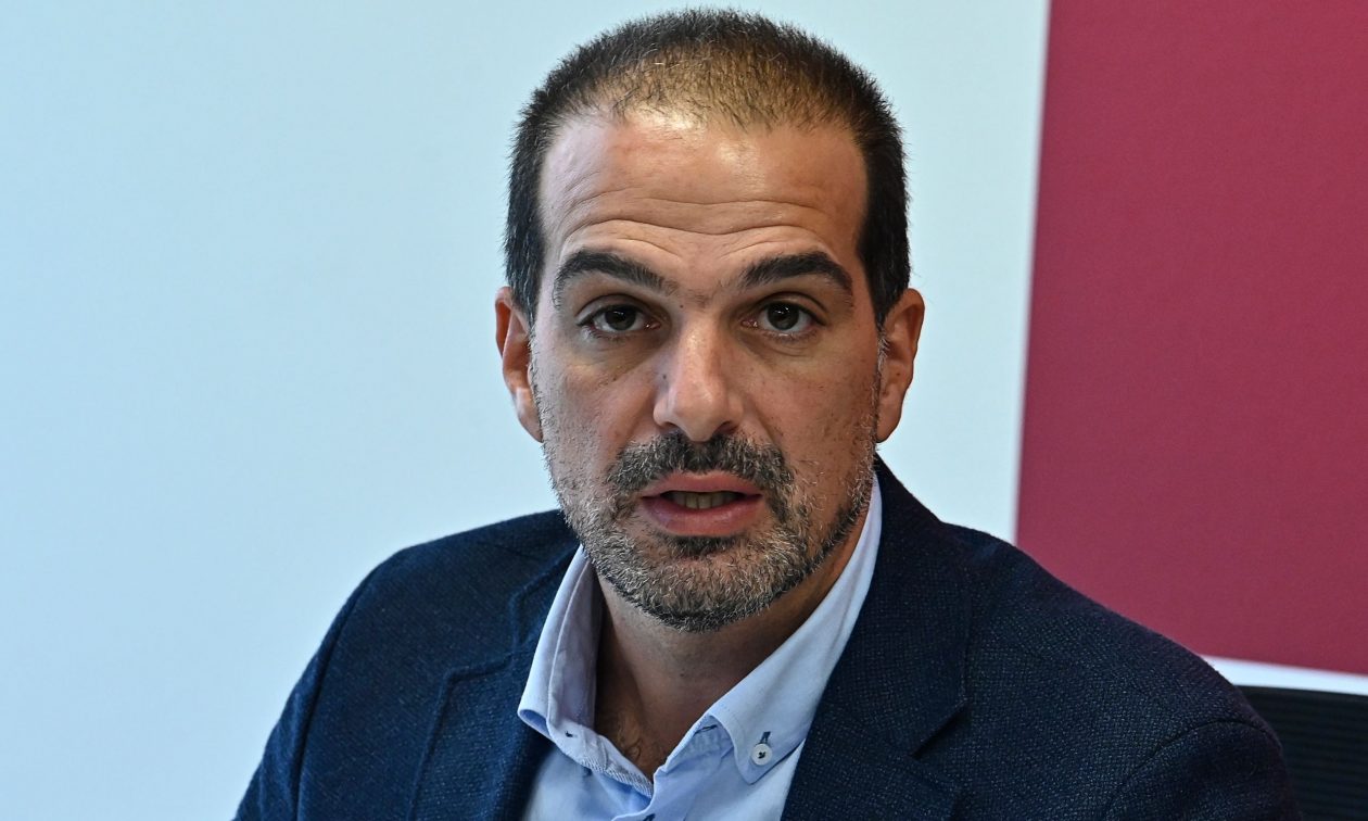 Σακελλαρίδης: Άδικο για τον Τσίπρα να υπονοείται ότι είχε σχέδιο να φέρει τον Κασσελάκη στον ΣΥΡΙΖΑ