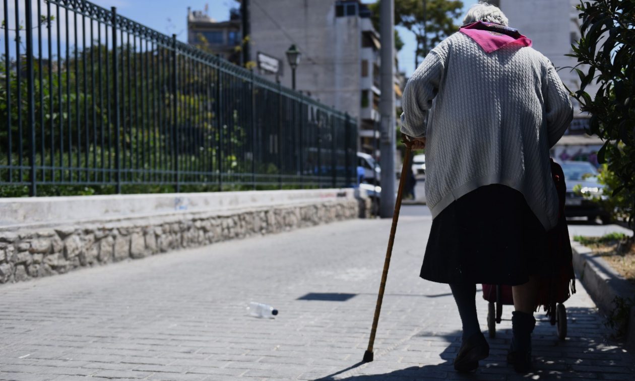 Νέα απάτη στην Κρήτη: Της έταξαν επίδομα Χριστουγέννων, της άρπαξαν 3.600 ευρώ