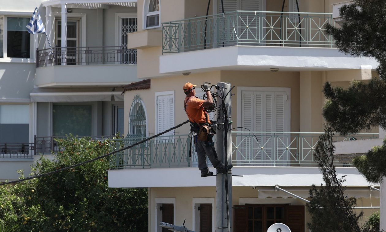 Καβάλα: Παρίστανε τον υπάλληλο της ΔΕΔΔΗΕ και εξαπάτησε έξι άτομα