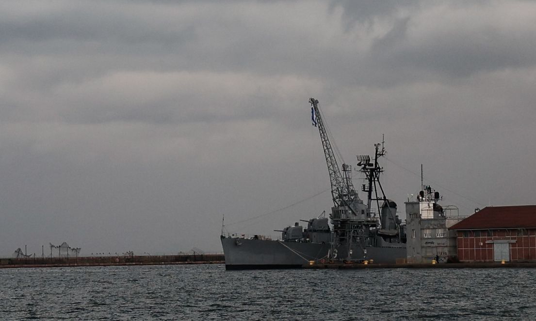 Κακοκαιρία Bora – Θεσσαλονίκη: Σύγκρουση φορτηγών πλοίων στο λιμάνι λόγω των ισχυρών ανέμων