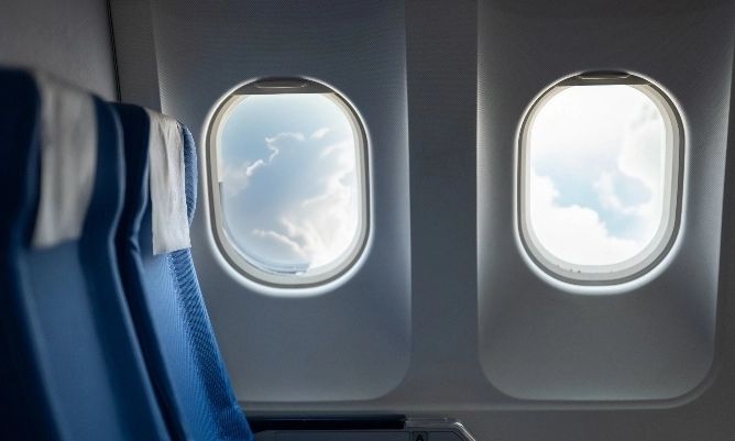Παρολίγον τραγωδία σε πτήση Μάντσεστερ – Κως: Δεν έγινε η συμπίεση στην καμπίνα