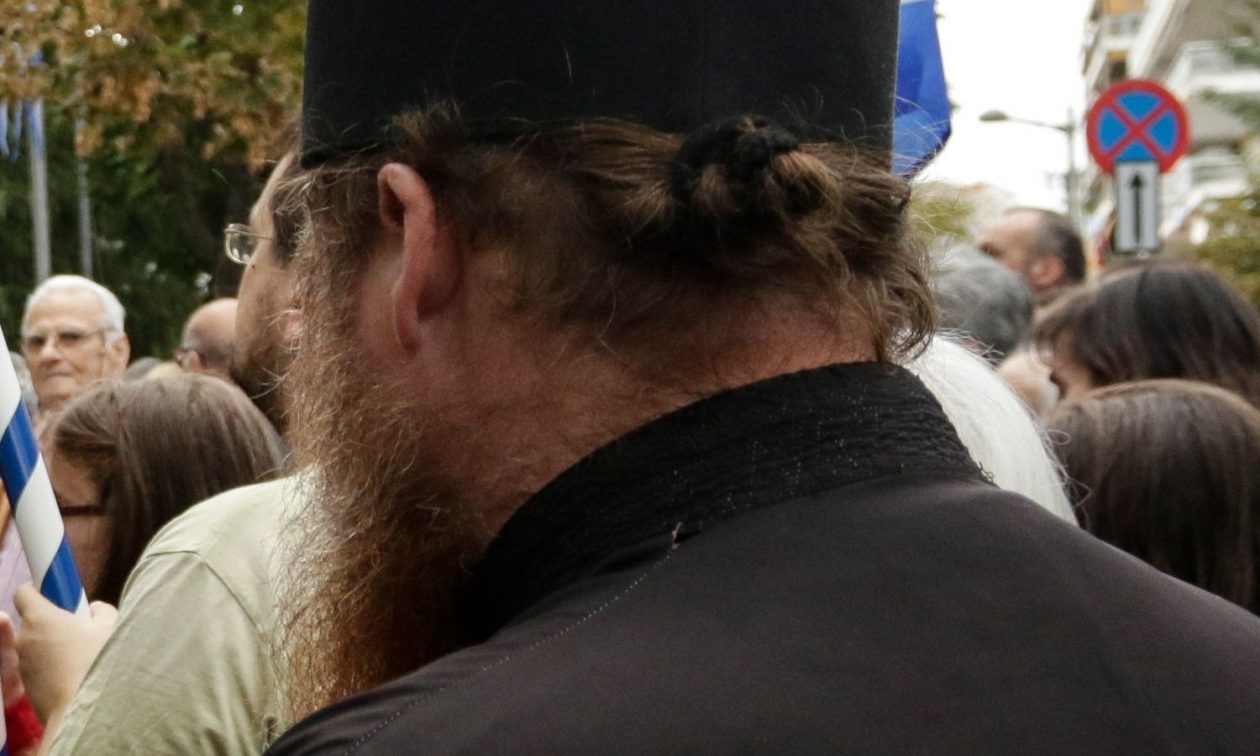 Πύργος: Ιερέας ξυλοκόπησε την ερωμένη του – Συνελήφθη μετά τη Θεία Λειτουργία