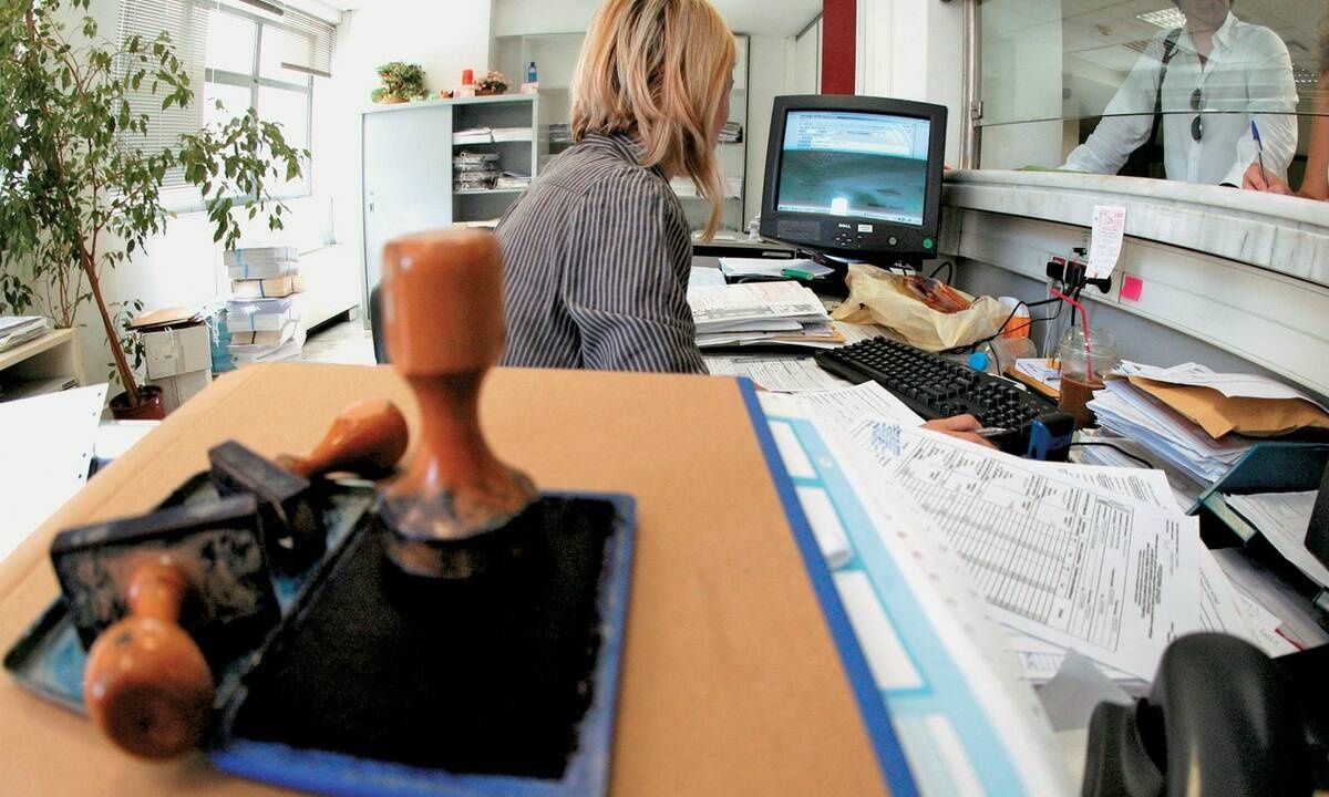 ΑΔΕΔΥ: Μεγάλη προσοχή για τον 13ο και 14ο μισθό στο Δημόσιο – Σημαντικές διευκρινίσεις