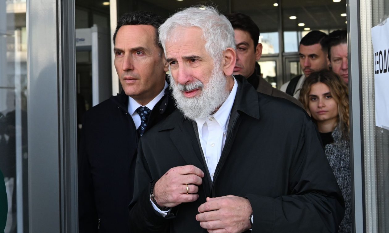 Πέτρος Φιλιππίδης: Ξεκινά σήμερα η δίκη του ηθοποιού στο Εφετείο για τις δύο απόπειρες βιασμού