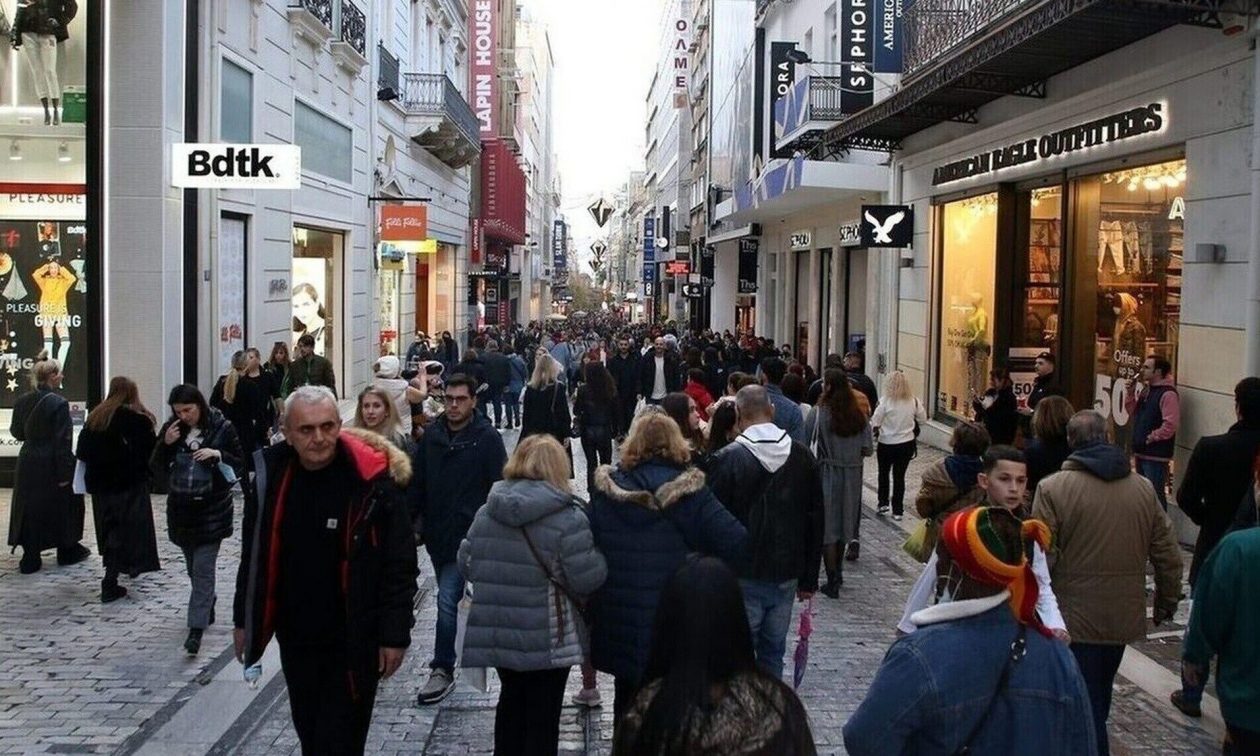 Δώρο Χριστουγέννων: Πότε θα καταβληθεί φέτος – Νωρίτερα τα χρήματα στους λογαριασμούς