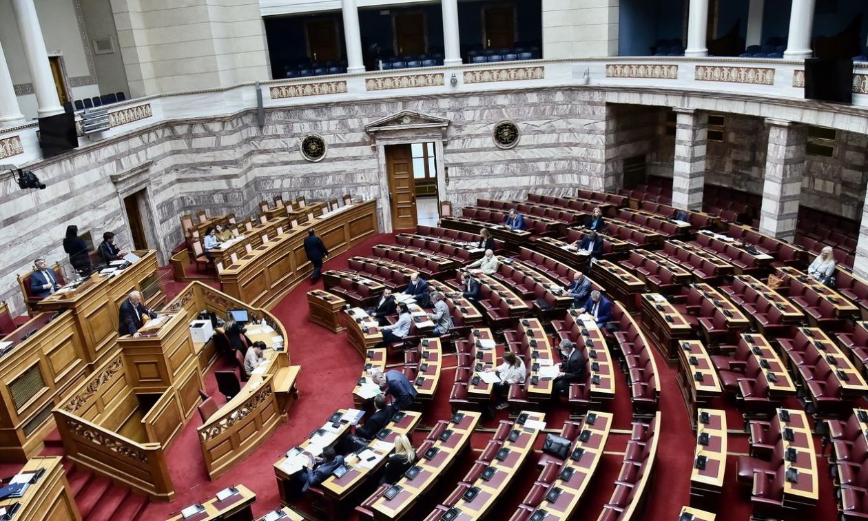 Προϋπολογισμός, ΠτΔ και δημοσκοπήσεις βάζουν «φωτιά» στην κεντροαριστερά