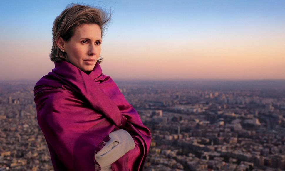 Asma al-Assad: Η γυναίκα που «πούλησε την ψυχή της στον Διάβολο» – Από τη Συρία στην εξορία
