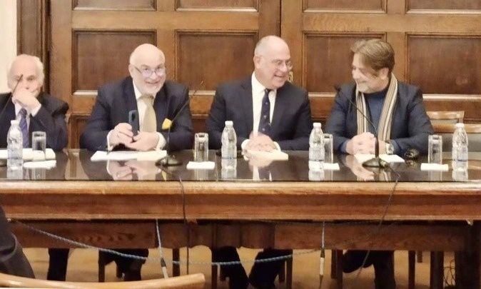 Παρουσίαση της ποιητικής συλλογής «Είδωλα Ραιβά», του δικηγόρου Περικλή Β. Κατσαούνη