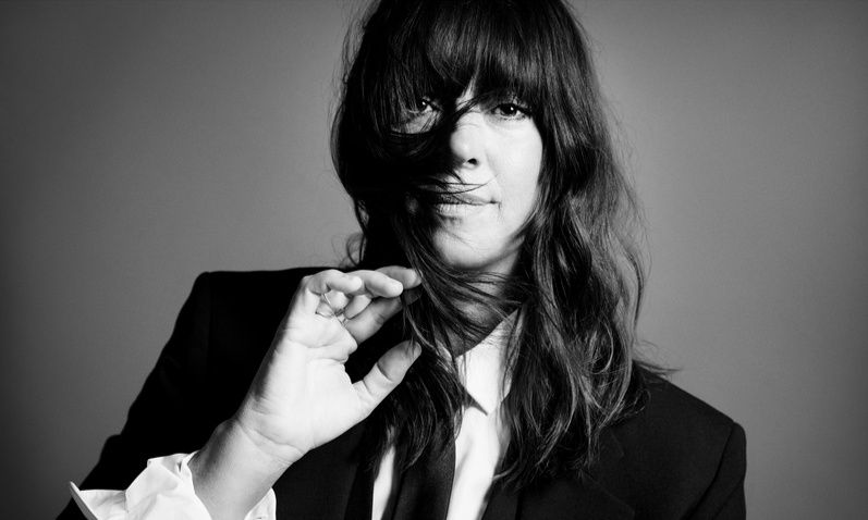 Η σπουδαία Cat Power τραγουδά Μπομπ Ντίλαν στην Αθήνα