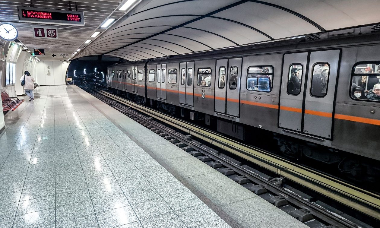 Στάση εργασίας Μετρό: Ποιες ώρες θα μείνουν ακινητοποιημένοι οι συρμοί
