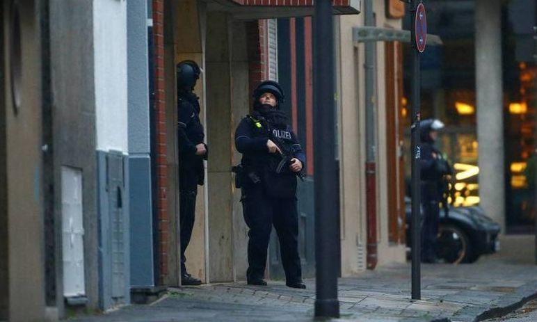 Γερμανία: Εκκενώθηκε χριστουγεννιάτικη αγορά στην Κολωνία