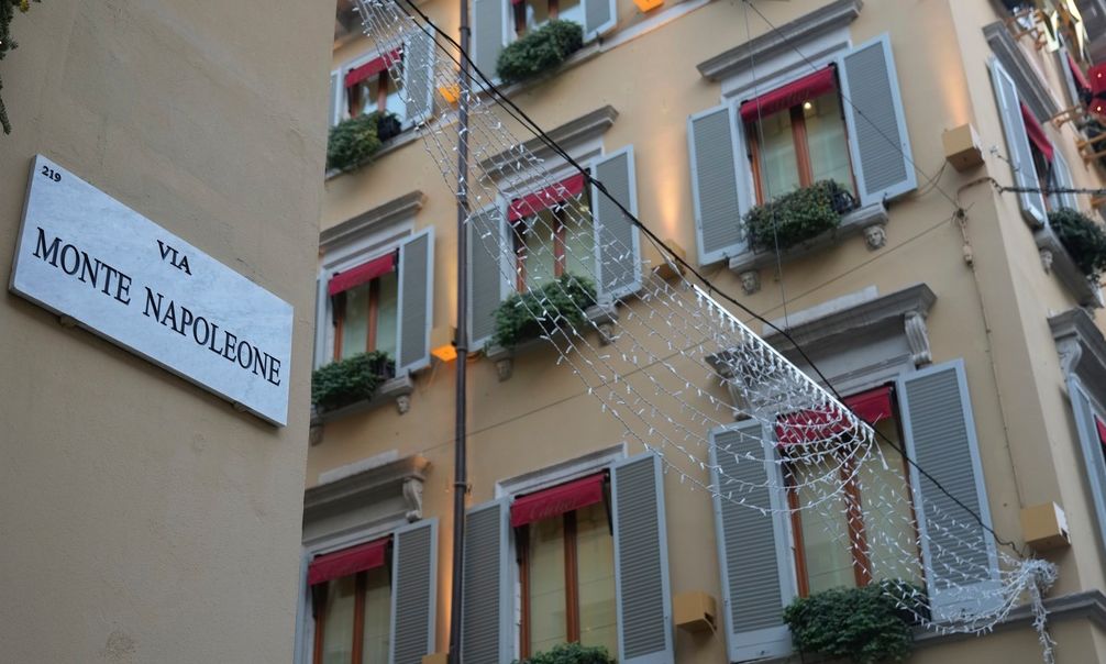 Ποιος είναι ο πιο ακριβός εμπορικός δρόμος στον κόσμο – Έχασε «το στέμμα της» η Νέα Υόρκη