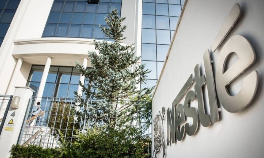 Η αμαρτωλή ιστορία της Nestle – Ελέγχεται ξανά από την Επιτροπή Ανταγωνισμού