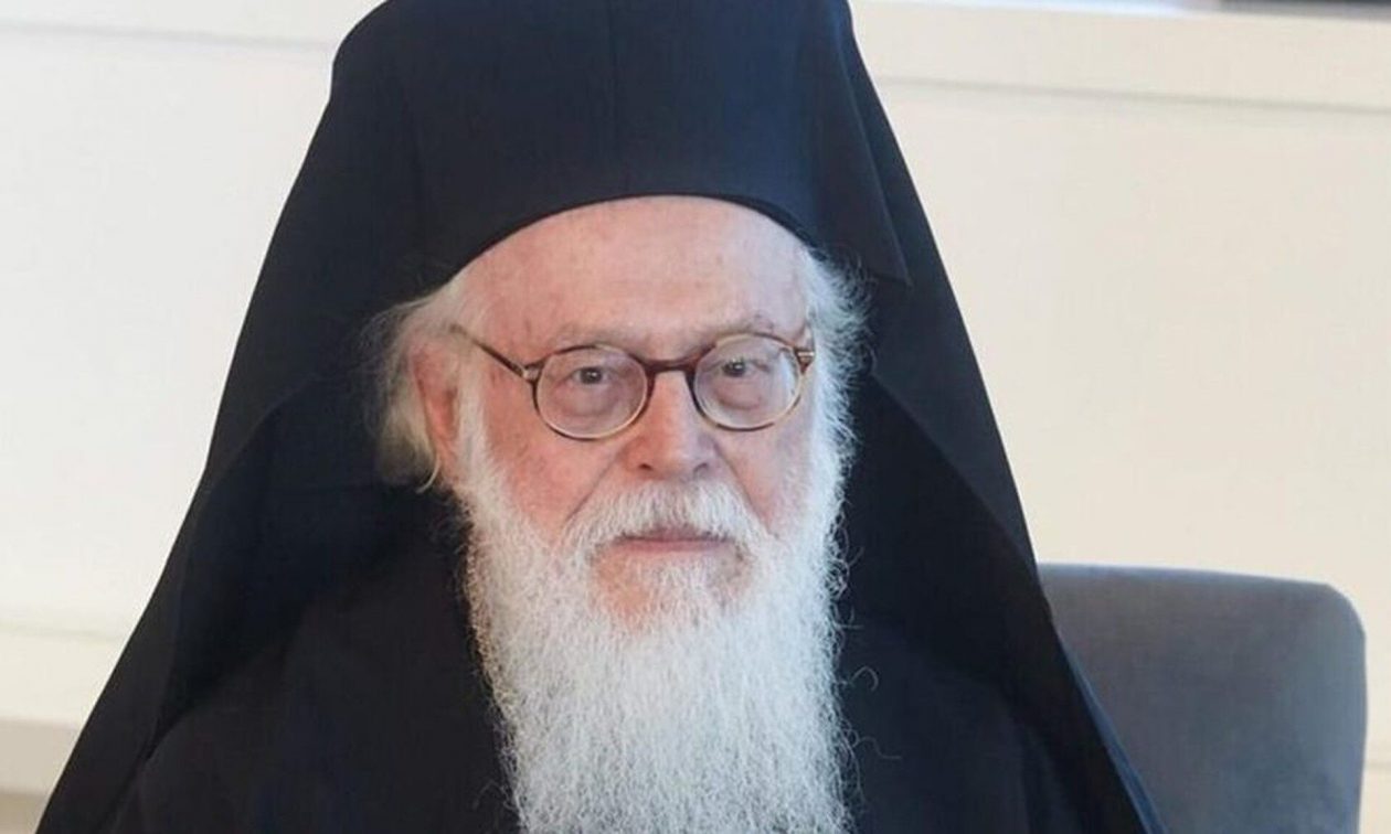 Το μήνυμα του Αρχιεπίσκοπου Αλβανίας Αναστάσιου για τα Χριστούγεννα: Ό,τι πιο ωραίο είναι να αγαπάς