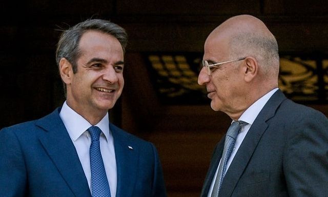 Ο Δένδιας ενημέρωσε τον Μητσοτάκη για τη νέα δομή Ενόπλων Δυνάμεων – Πότε θα είναι έτοιμοι οι θόλοι