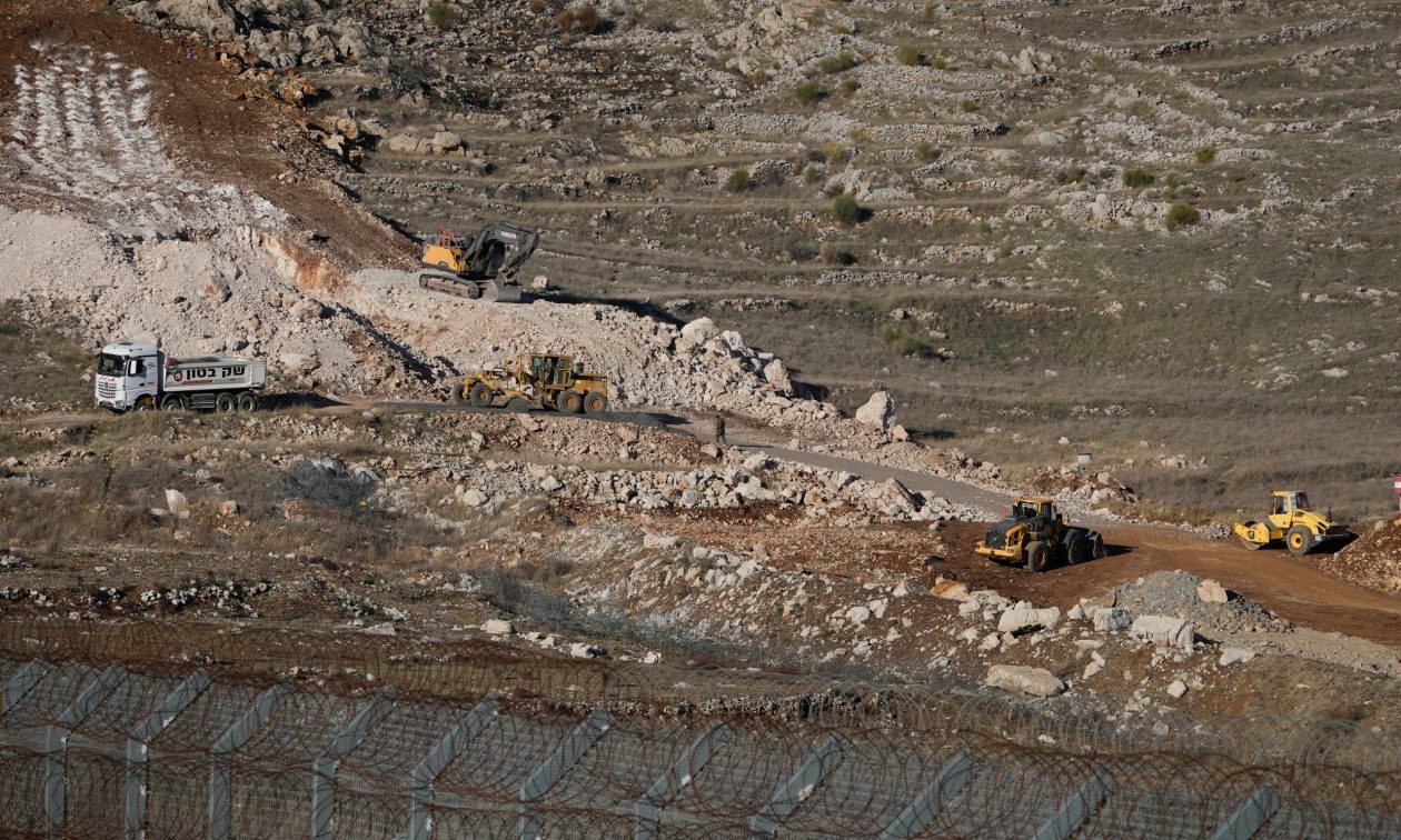 Συρία: Αιματηρή έκρηξη παγιδευμένου αυτοκινήτου στη Μάνμπιτζ