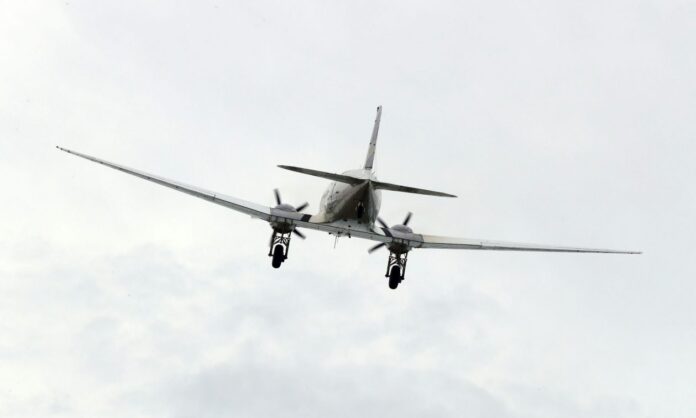 1613926-9e4a0ff3-aeroskafos.jpg