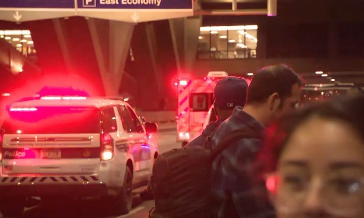 ΗΠΑ: Τρεις τραυματίες από πυροβολισμούς σε αεροδρόμιο του Φοίνιξ – Άλλος ένας από μαχαίρι