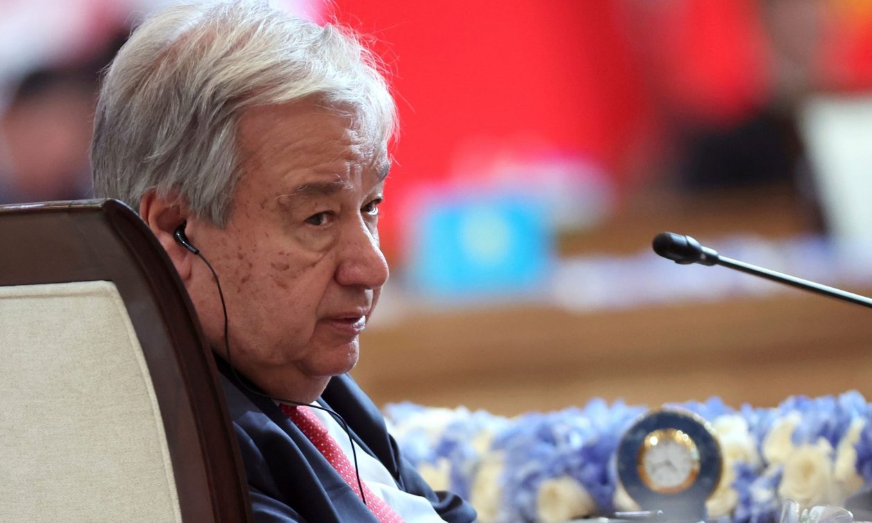 Γκουτέρες: «Εξαιρετικά ανησυχητικοί» oι βομβαρδισμοί του Ισραήλ στην Υεμένη