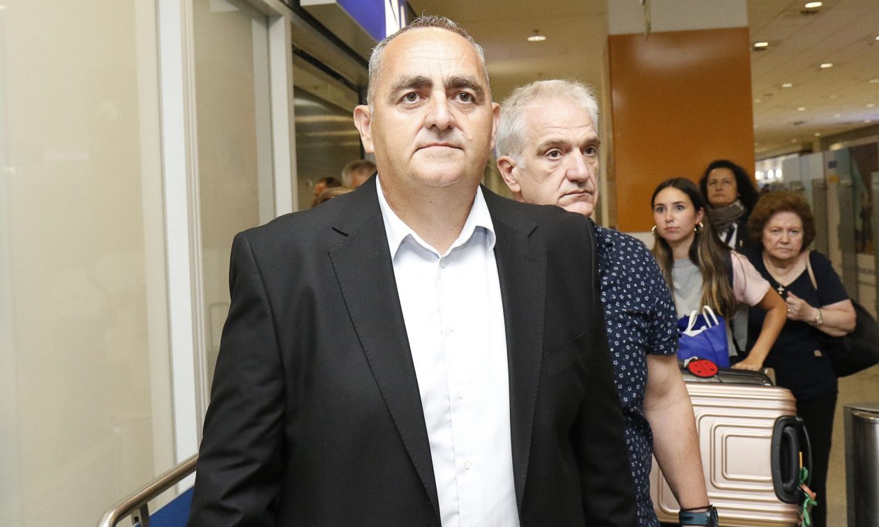 Φρέντι Μπελέρης: Θα διεκδικήσει εκ νέου τη δημαρχία της Χειμάρας