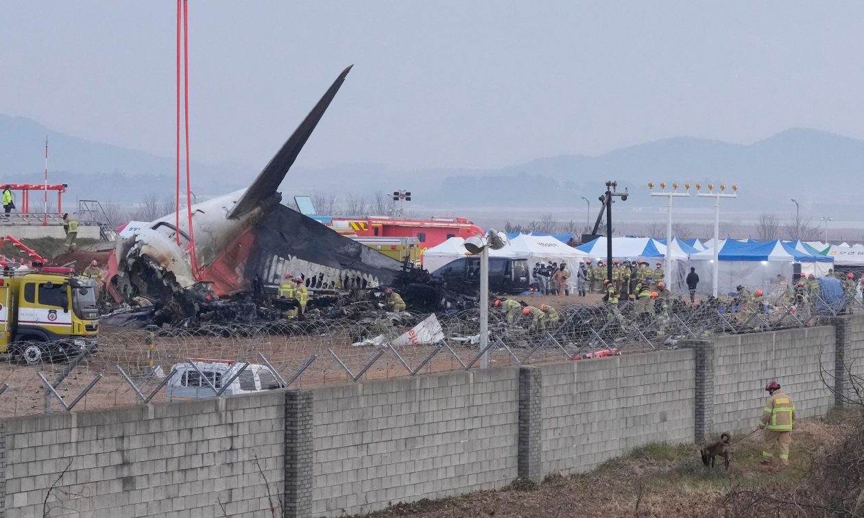 «Mayday, Mayday»: Τα τελευταία έξι λεπτά πριν από την αεροπορική τραγωδία στη Νότια Κορέα