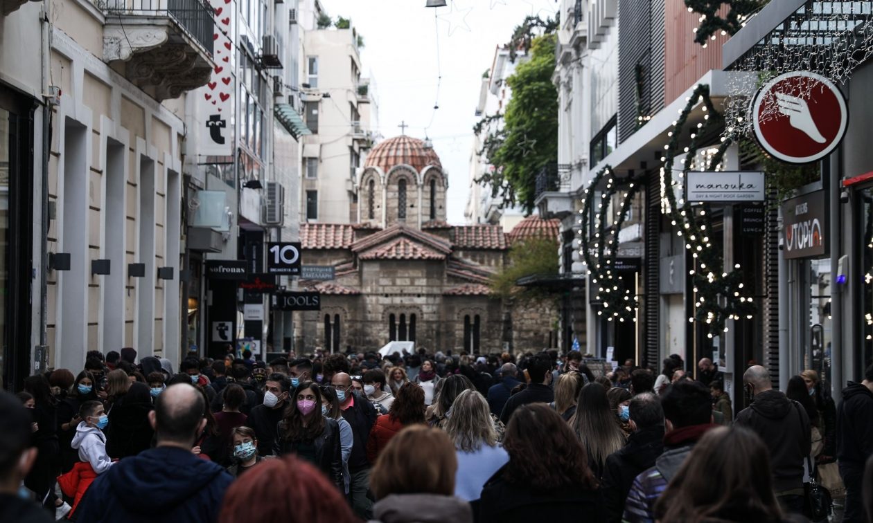 Καταστήματα: Τέλος το εορταστικό ωράριο – Μέχρι τι ώρα θα είναι ανοιχτά σήμερα