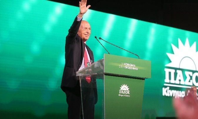 Κώστας Σημίτης: Την Πέμπτη στη Μητρόπολη Αθηνών η κηδεία του – Η ταφή στο Α’ Νεκροταφείο