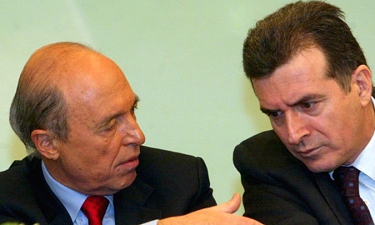 Χρυσοχοΐδης για την απώλεια του Κώστα Σημίτη: «Αποτελεί κομμάτι της ψυχής μου»