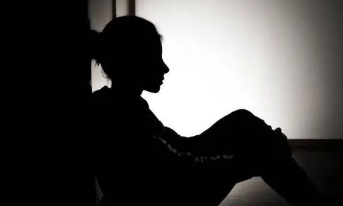 Συναγερμός στη Νέα Σμύρνη – Εξαφάνιση ανήλικης από δομή φιλοξενίας