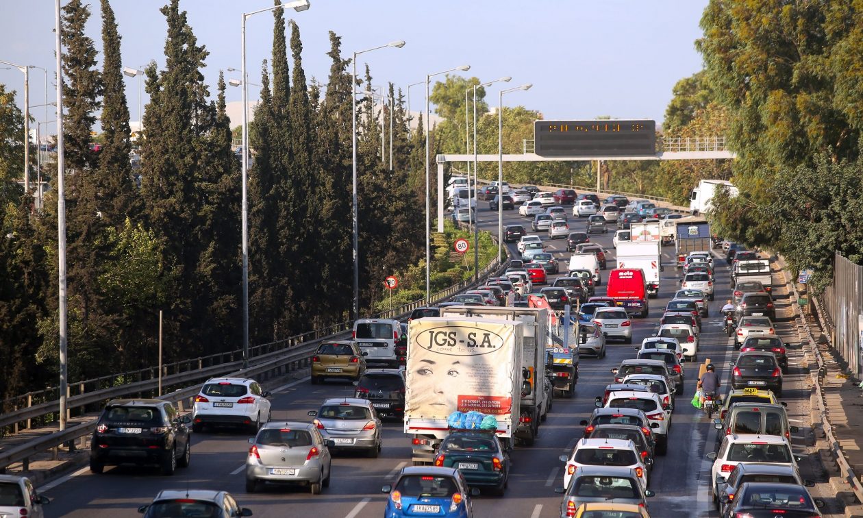 Κίνηση: Στο «κόκκινο» ο Κηφισός – Πού υπάρχουν προβλήματα