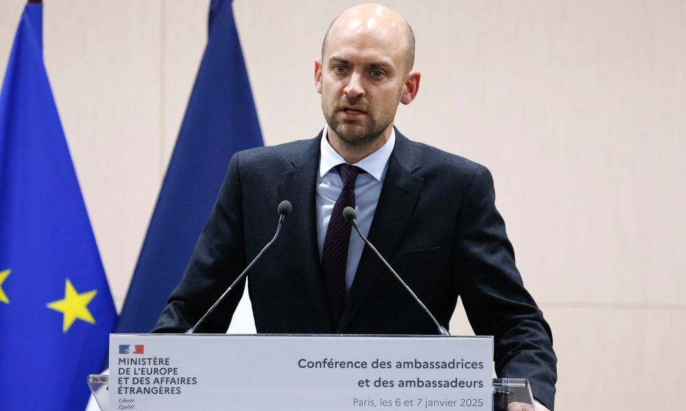 Γαλλία: Προειδοποιεί τον Τραμπ να μην απειλεί τα «κυρίαρχα σύνορα» της ΕΕ