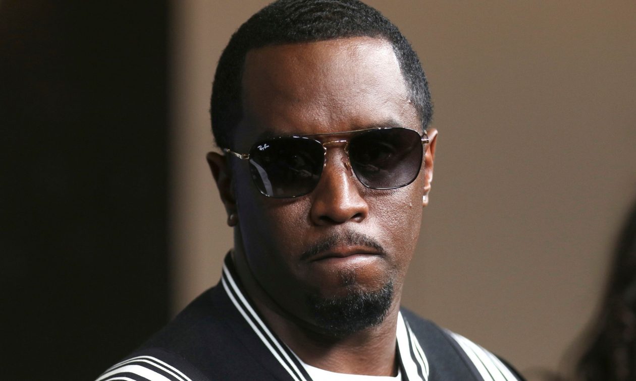 Νέα καταγγελία κατά του Diddy: «Όταν ήμουν 16, με νάρκωσαν και με βίασαν στο αμάξι τους»