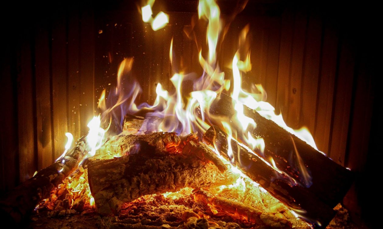 Πότε τα καυσόξυλα είναι πολύ παλιά για τη σόμπα σας;