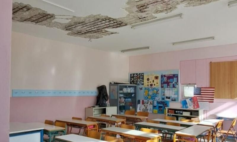 Χαϊδάρι: «Είναι ανησυχητικό σχολείο 28 χρόνων να εμφανίζει τέτοιες βλάβες», λέει ο αντιδήμαρχος