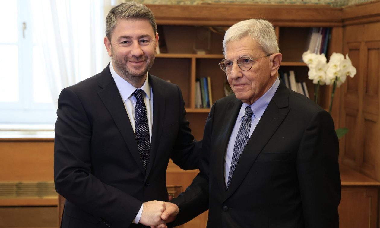 Κυβέρνηση για υποψηφιότητα Γιαννίτση: «Τεράστιο πολιτικό αυτογκόλ από τον Νίκο Ανδρουλάκη»
