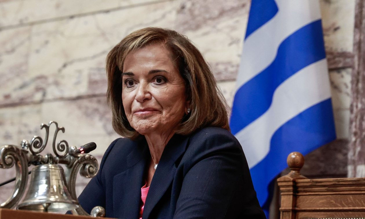 Μπακογιάννη: «Ο Τραμπ πρέπει να είναι ο λόγος για να ξυπνήσει η Ευρώπη» – Τι είπε για τον Τασούλα