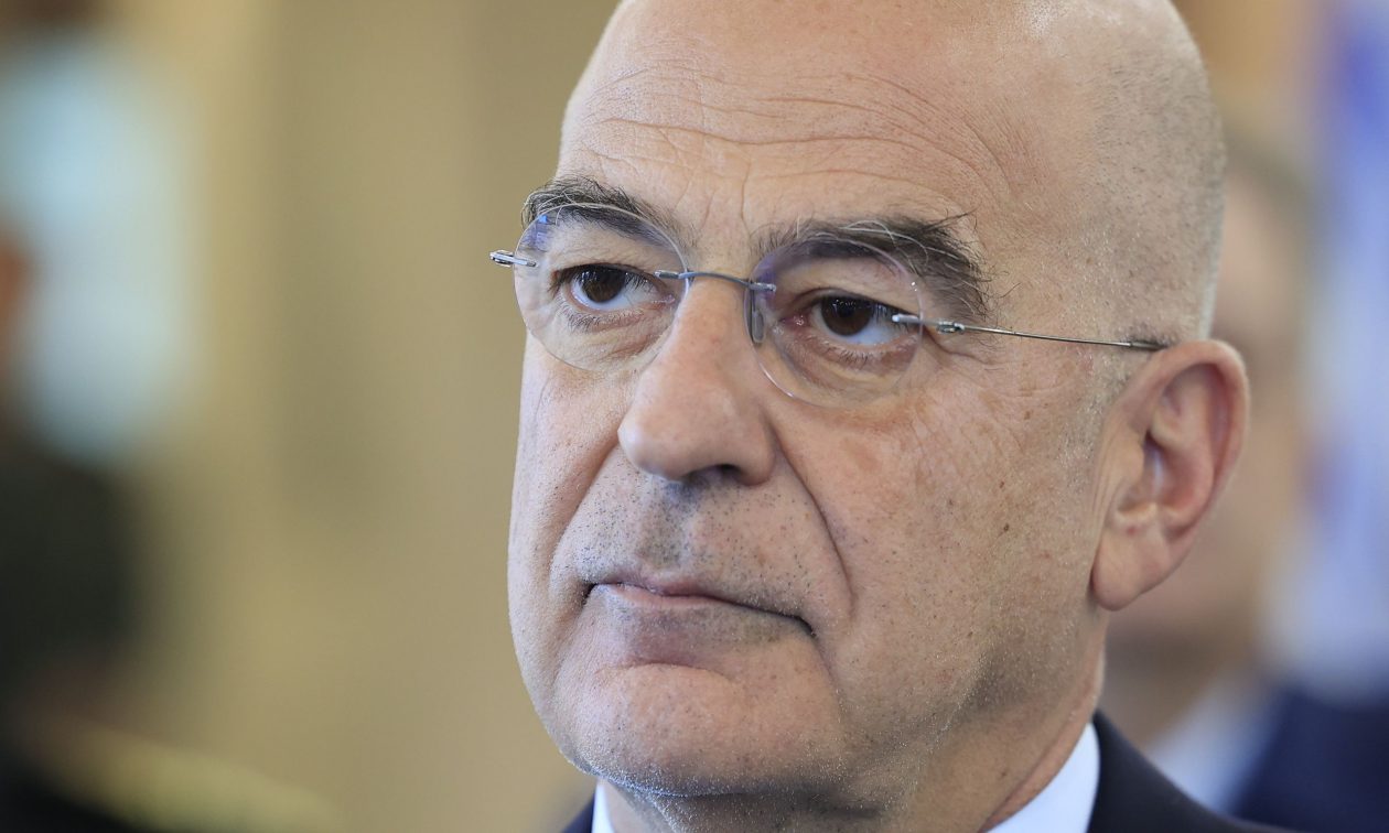 Δένδιας για Αρχιεπίσκοπο Αναστάσιο: «Βαθύτατη θλίψη – Αποτέλεσε παράδειγμα προσφοράς»