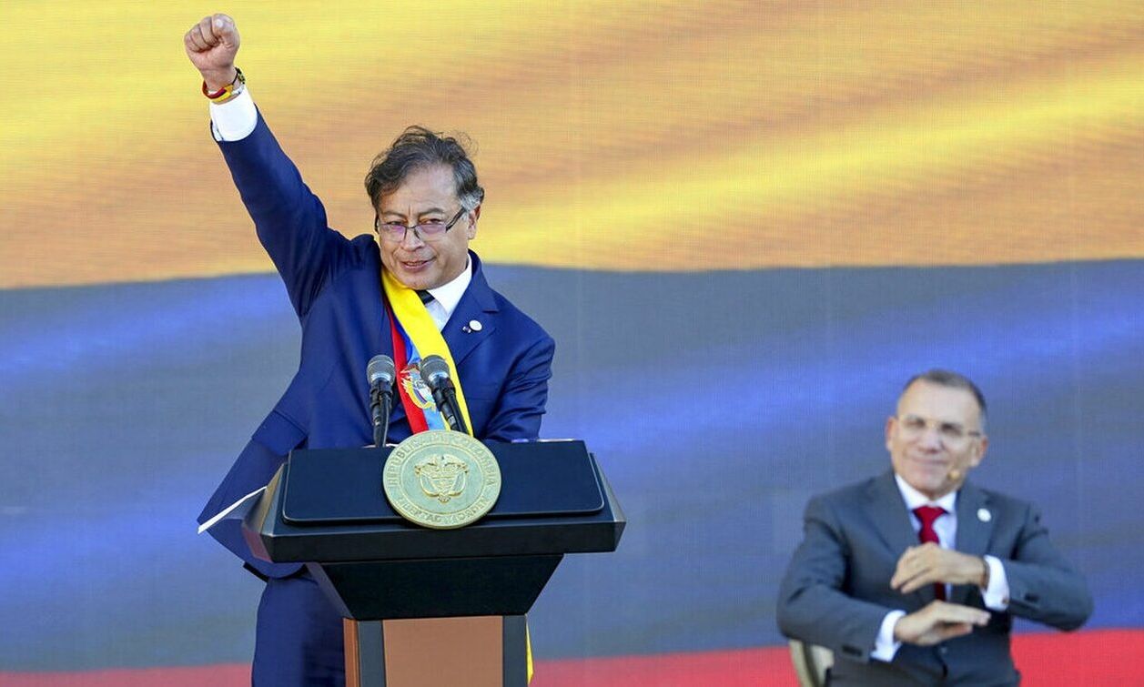 Στην «αντεπίθεση» η Κολομβία – Επιβάλει δασμούς στις εισαγωγές από τις ΗΠΑ