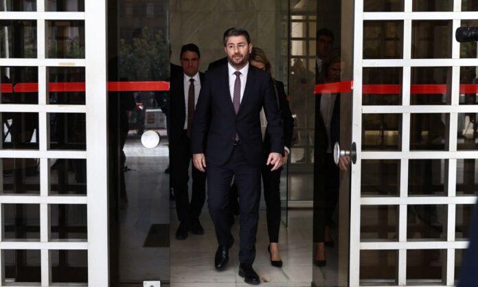 1622580-34e5bf20-androulakis-areios-pagos.jpg