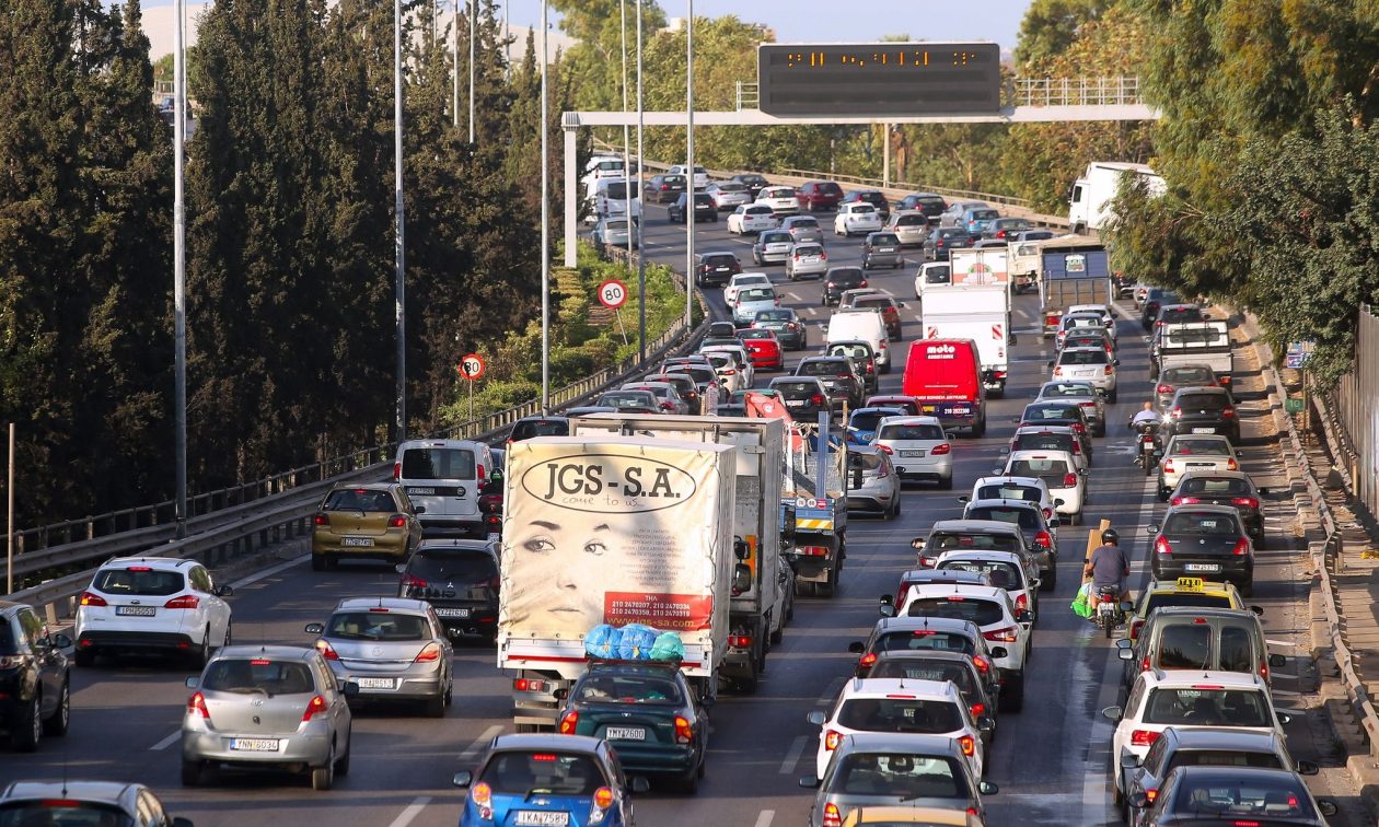 Τροχαίο στον Κηφισό – Αυξημένη κίνηση στο ύψος της Αχαρνών