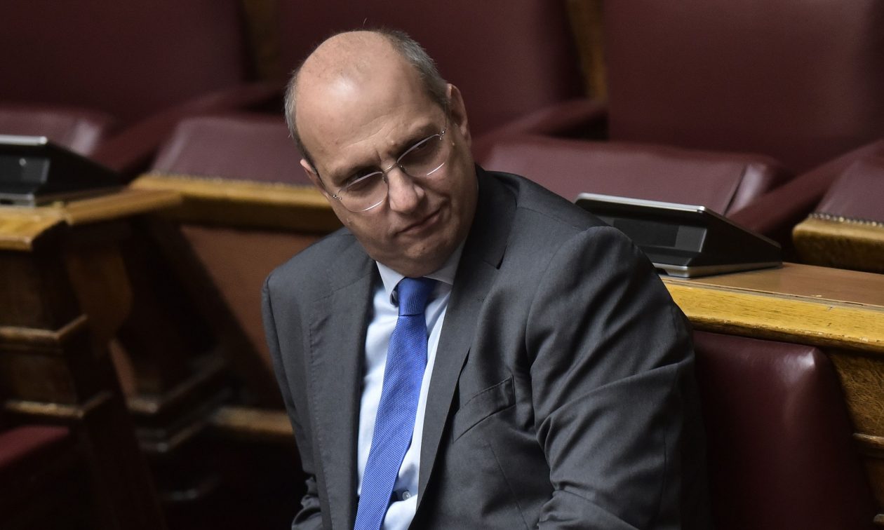 Οικονόμου για Τέμπη: Όποιος δεν έκανε τη δουλειά του όπως έπρεπε να κληθεί να αναλάβει τις ευθύνες