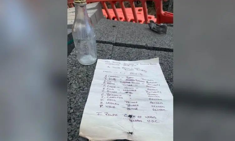 Μήνυμα σε μπουκάλι από το 1973 βρέθηκε σε εργοτάξιο πρώην κολυμβητηρίου