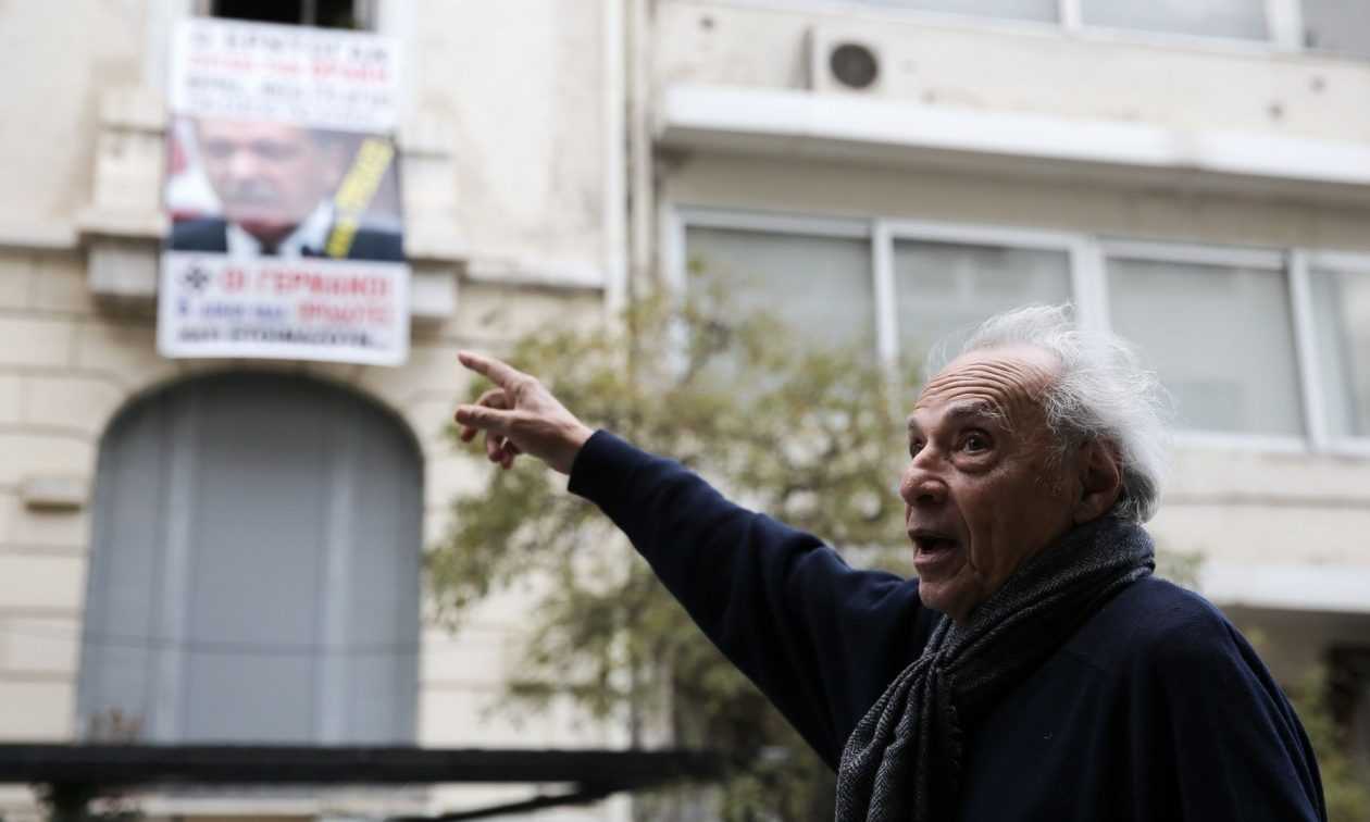Δημήτρης Κολλάτος: Η φωτογραφία που δημοσίευσε ο γιος του μετά τηn κηδεία